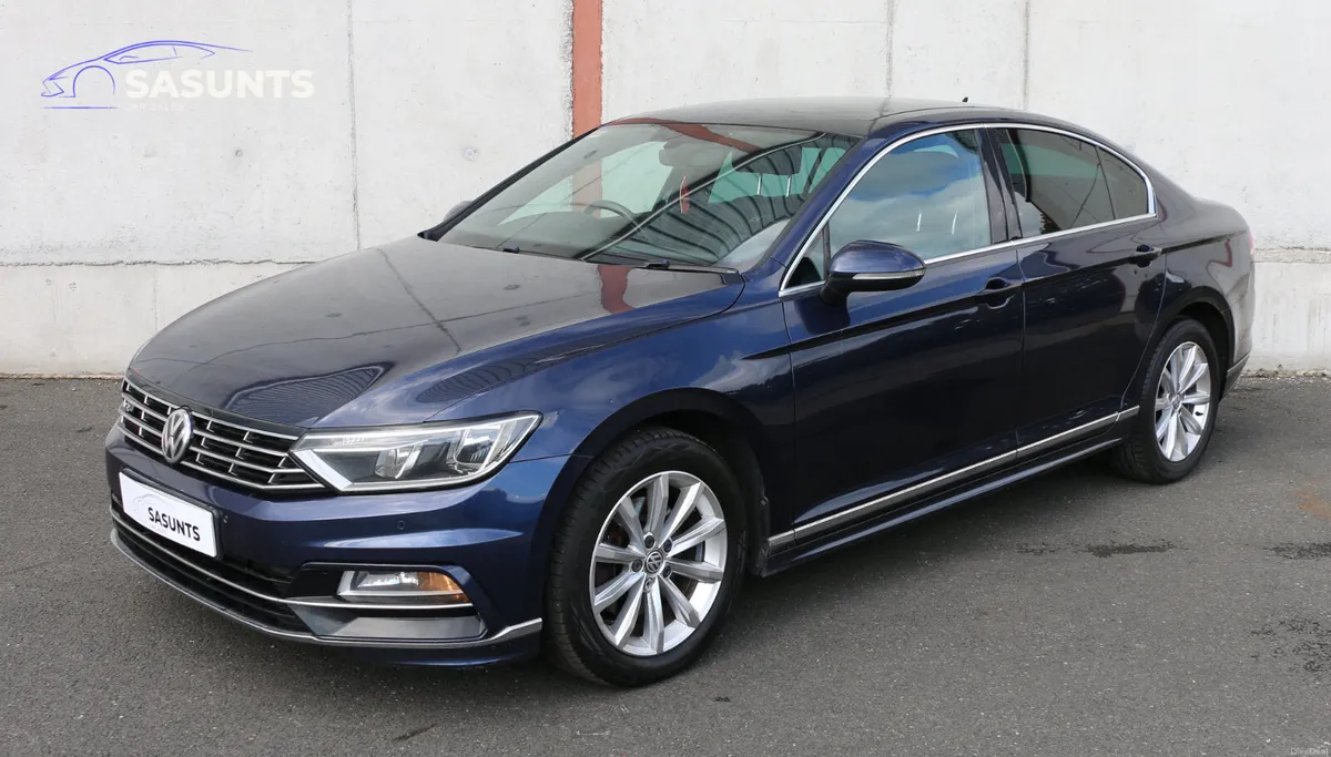 VOLKSWAGEN PASSAT R-LINE BLUEMOTION - Image 2