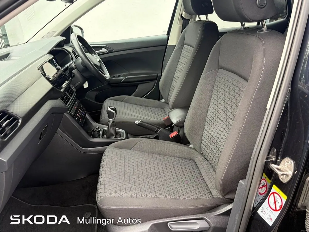 Volkswagen T-Cross Life 1.0 TSI 95HP - Image 4