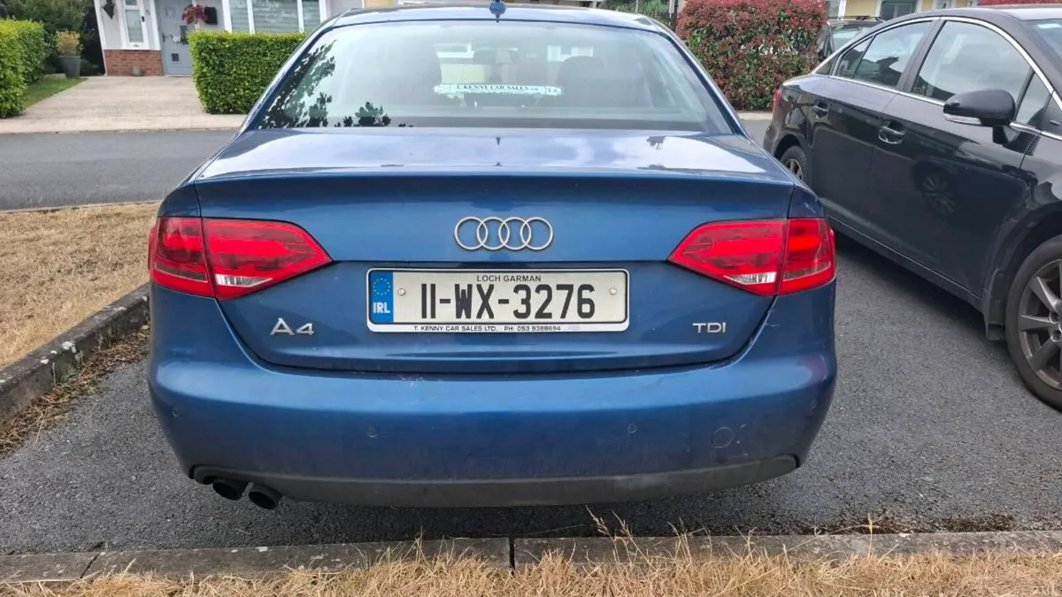Audi A4 2.0 TDI Techik - Image 4
