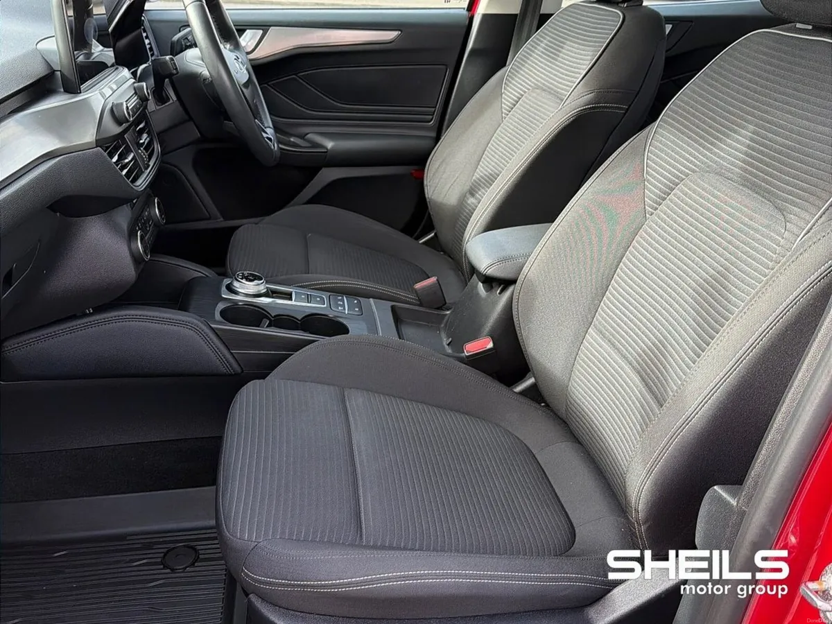 Ford Focus Automatic *Heated Seats - Reverse Camer - Image 5
