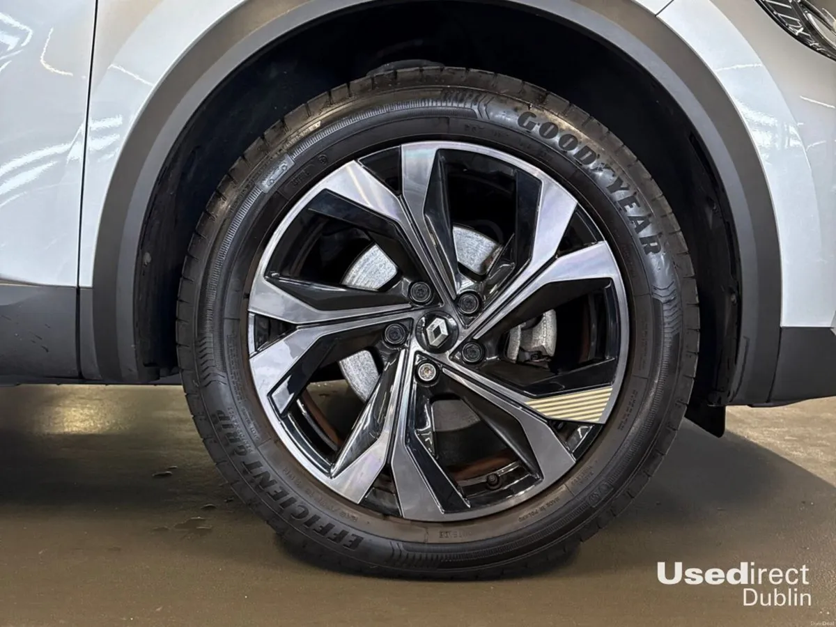 Renault Captur E-Tech Engineered AUTO - Image 6
