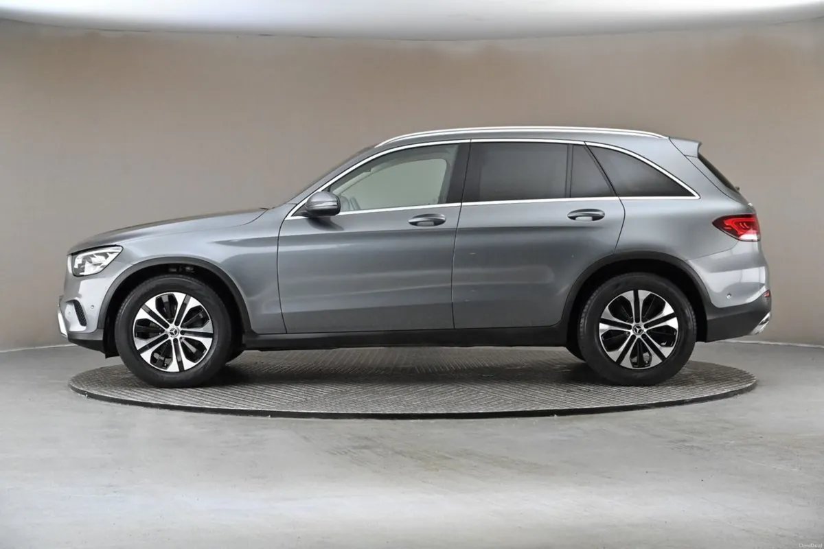 Mercedes-Benz GLC 200D 163BHP BEIGE LEATHER - Image 5