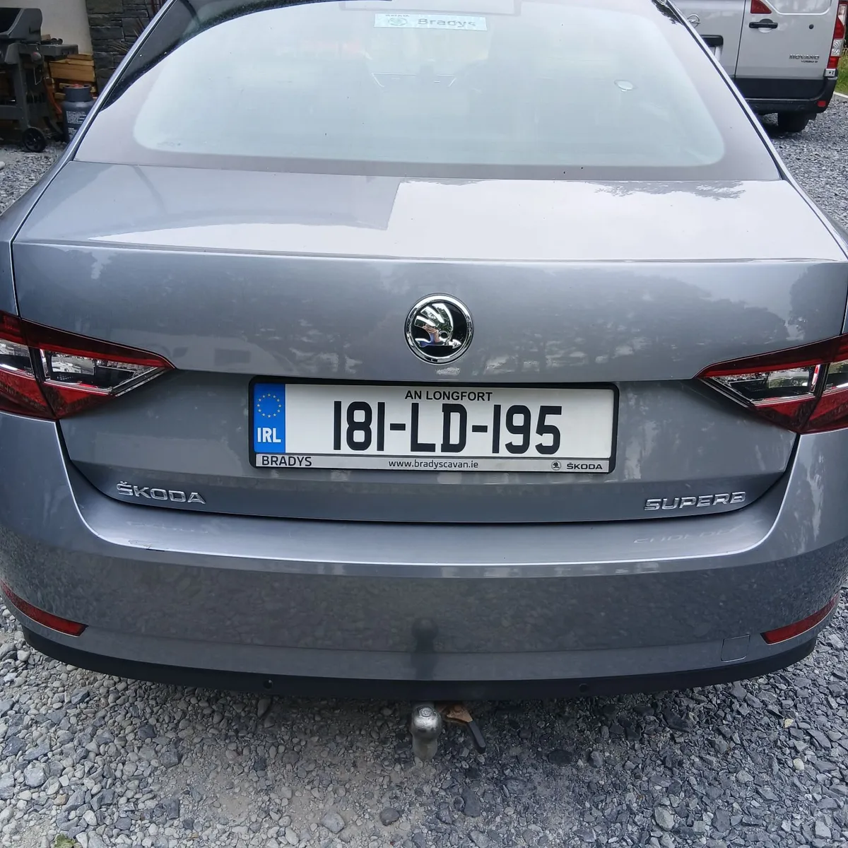 Skoda Superb Style 2018 1.6L Diesel  with tow bar - Image 6