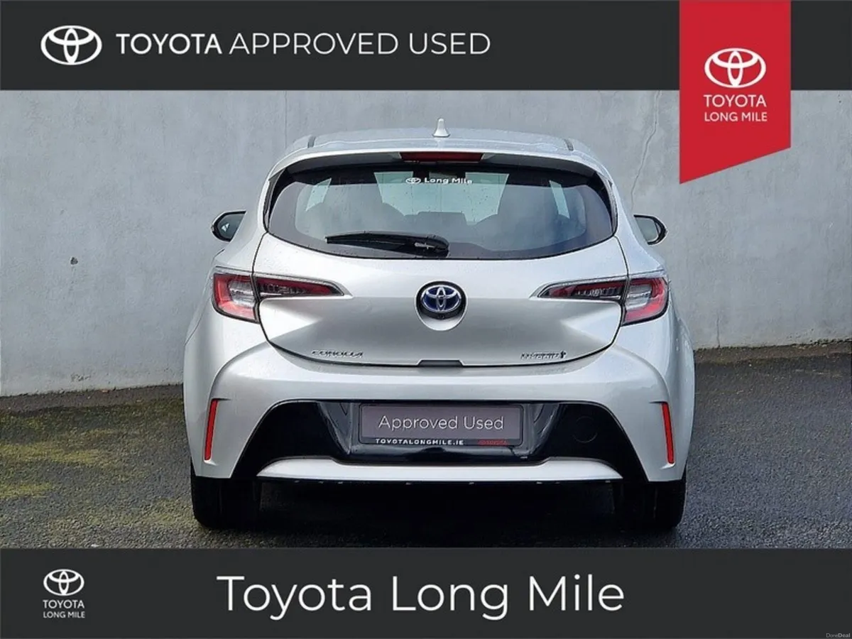 Toyota Corolla 1.8 Hybrid Luna H/B 5dr - Image 4