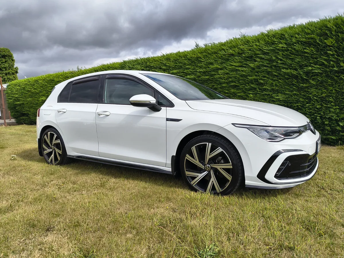 --Volkswagen Golf  R-Line--2023-- - Image 1