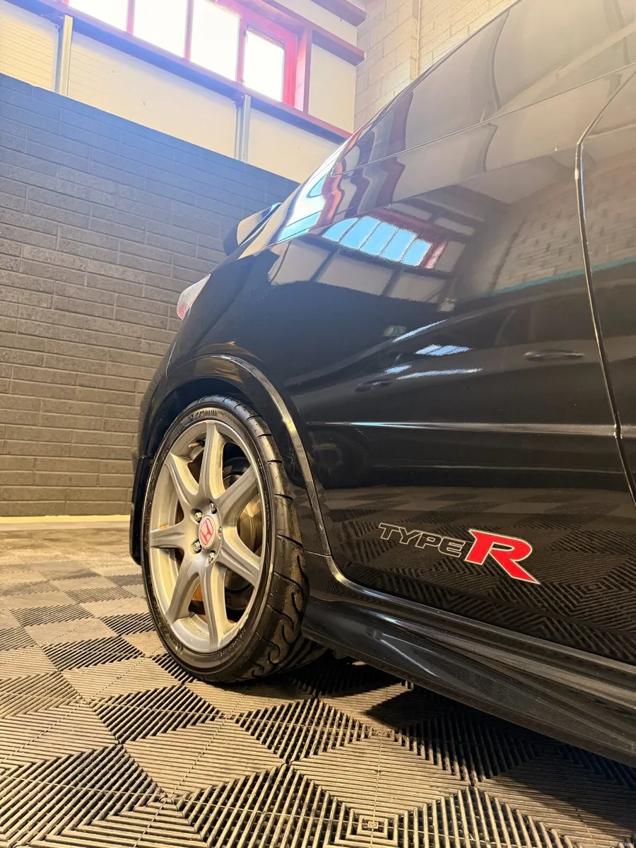 Honda civic Type R - Image 6