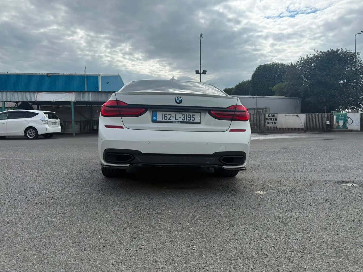 BMW 7 SERIES 162 740E M-SPORT 2.0 LT AUTO - Image 4