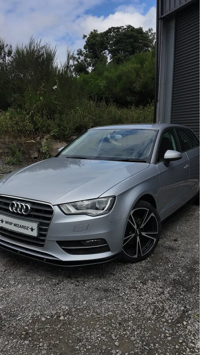 2015 Audi A3 SE - Image 5