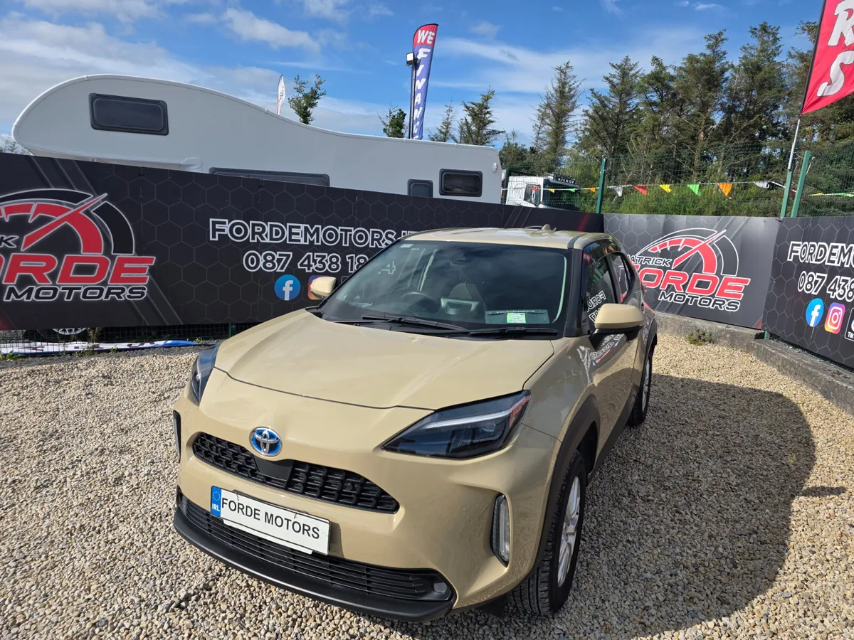 Toyota Yaris Cross 2022 - Image 2