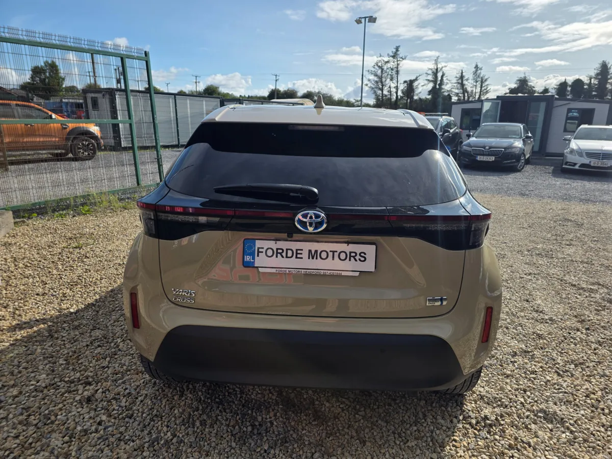 Toyota Yaris Cross 2022 - Image 5
