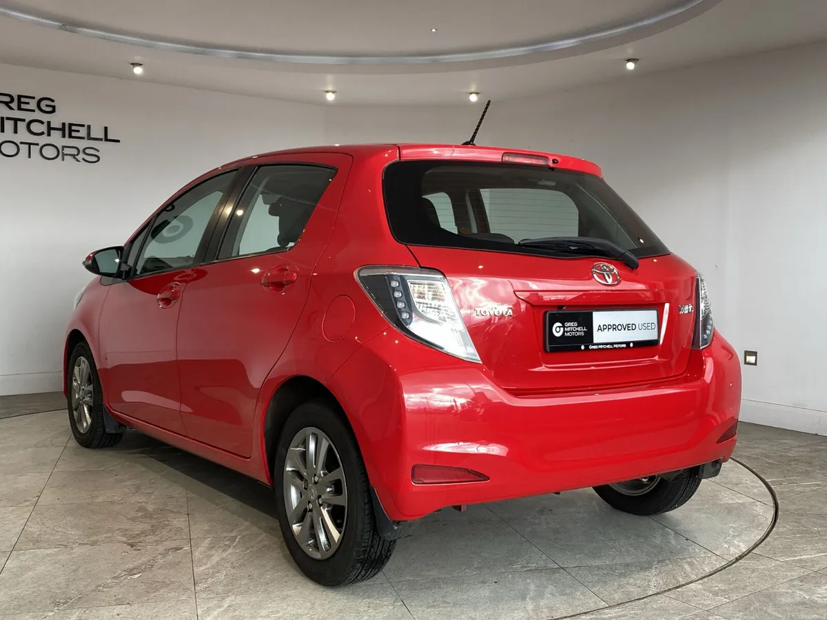 Toyota Yaris 2019 - Image 5