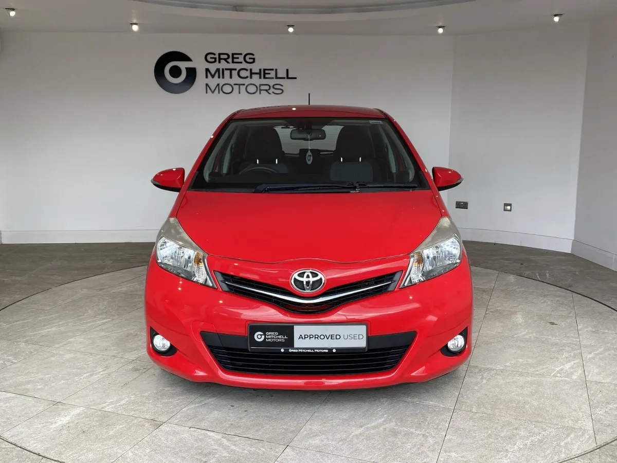 Toyota Yaris 2019 - Image 2