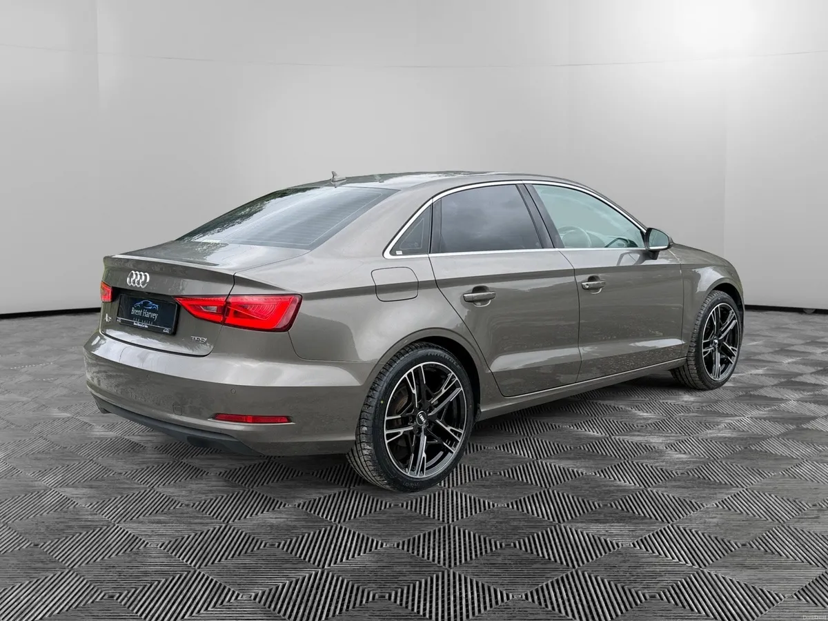 AUDI A3 SALOON *S-TRONIC LEATHER - Image 5