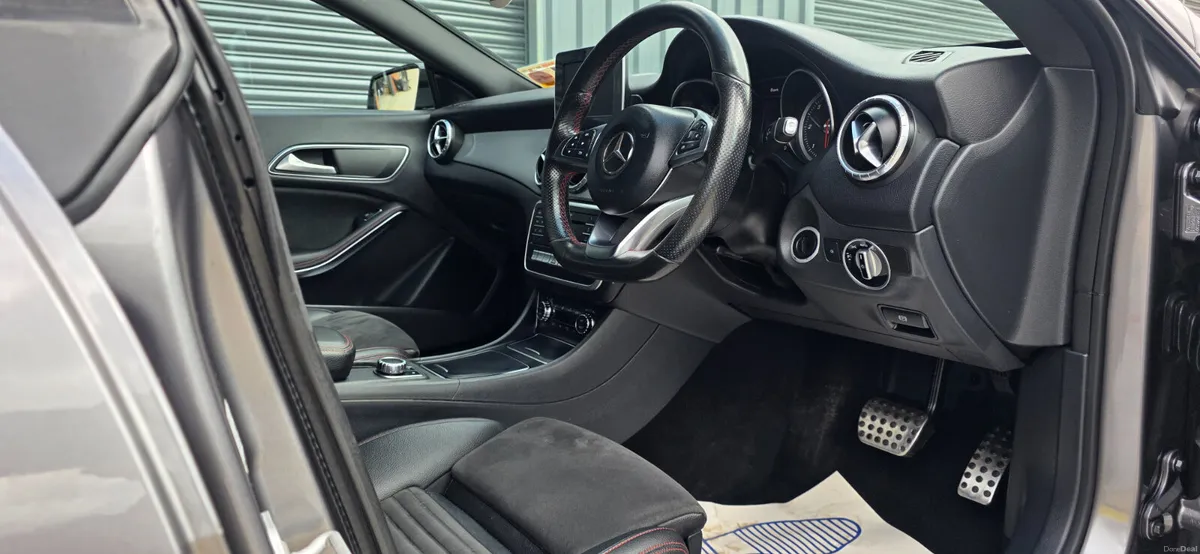 Mercedes-Benz CLA 2017 - Image 4
