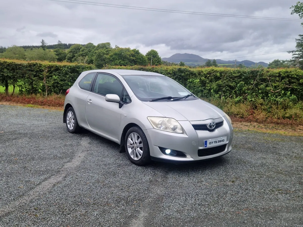 Toyota Auris 2007 1.4 Petrol NCT 11/26 - Image 1