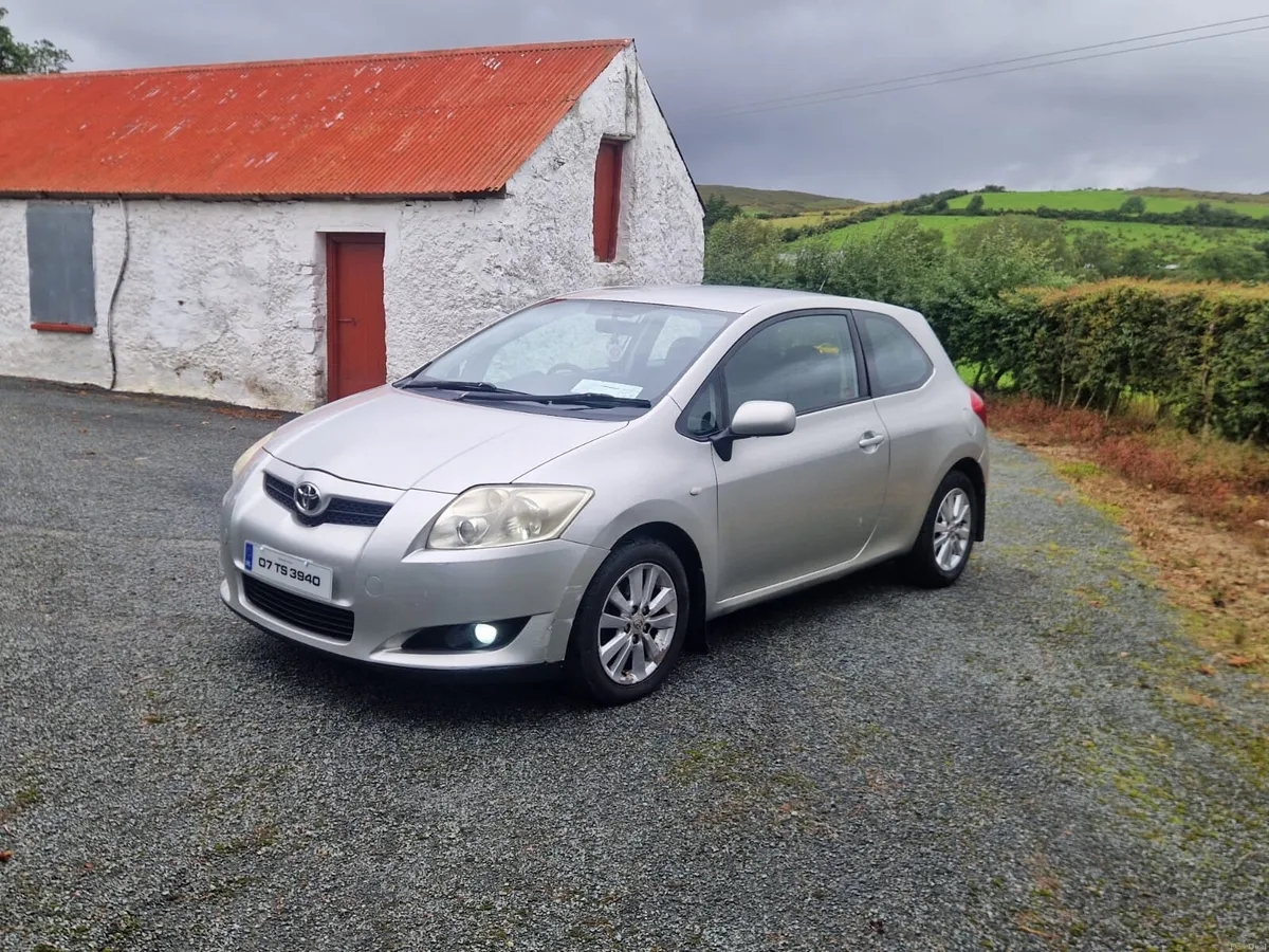 Toyota Auris 2007 1.4 Petrol NCT 11/26 - Image 2