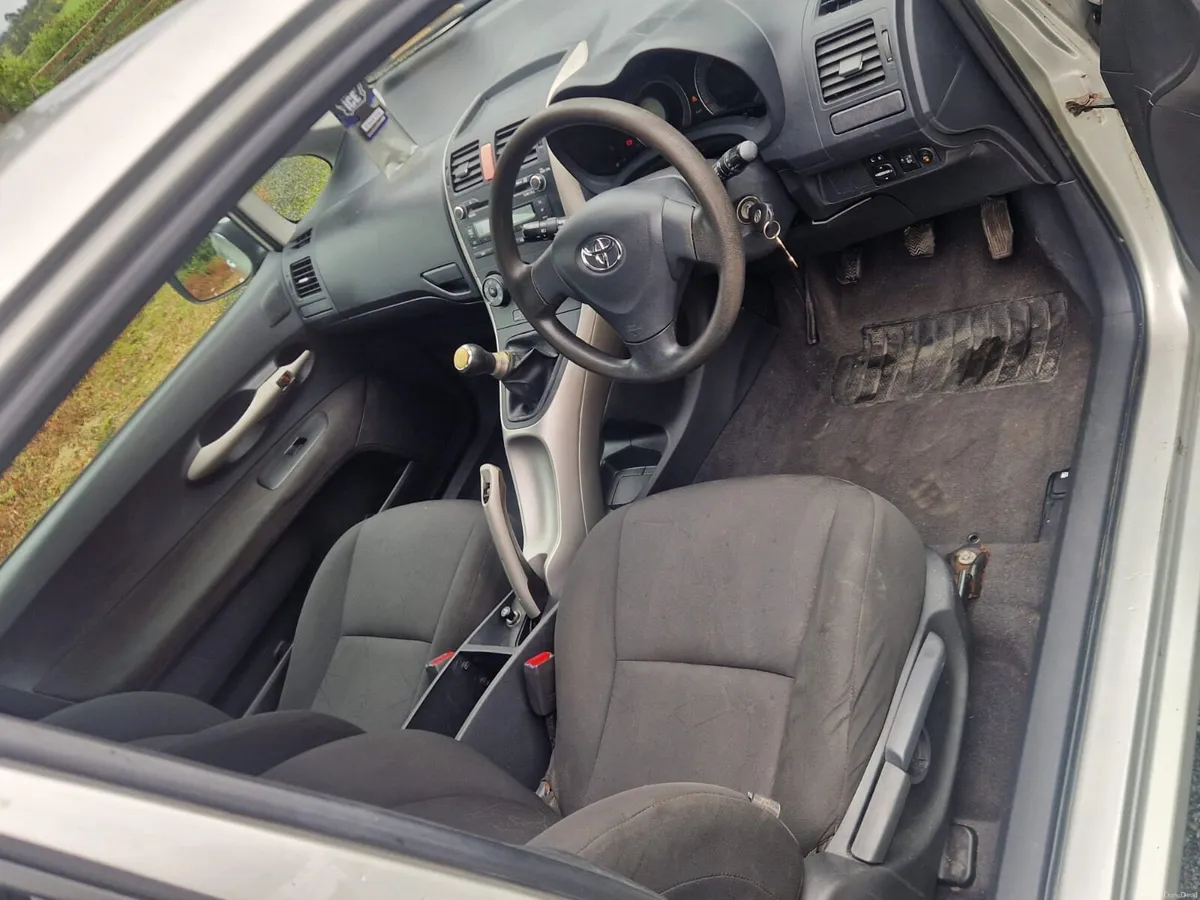 Toyota Auris 2007 1.4 Petrol NCT 11/26 - Image 5