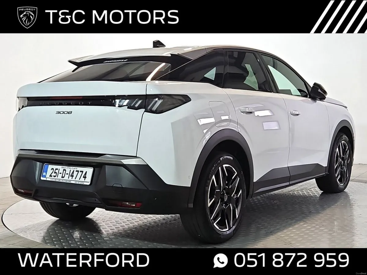 Peugeot 3008 Hybrid Allure Model - 360 View Camera - Image 3