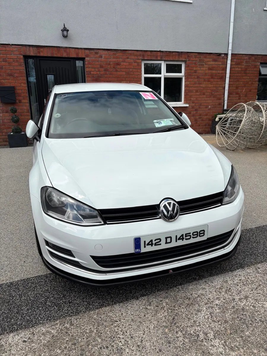 Volkswagen Golf - Image 1