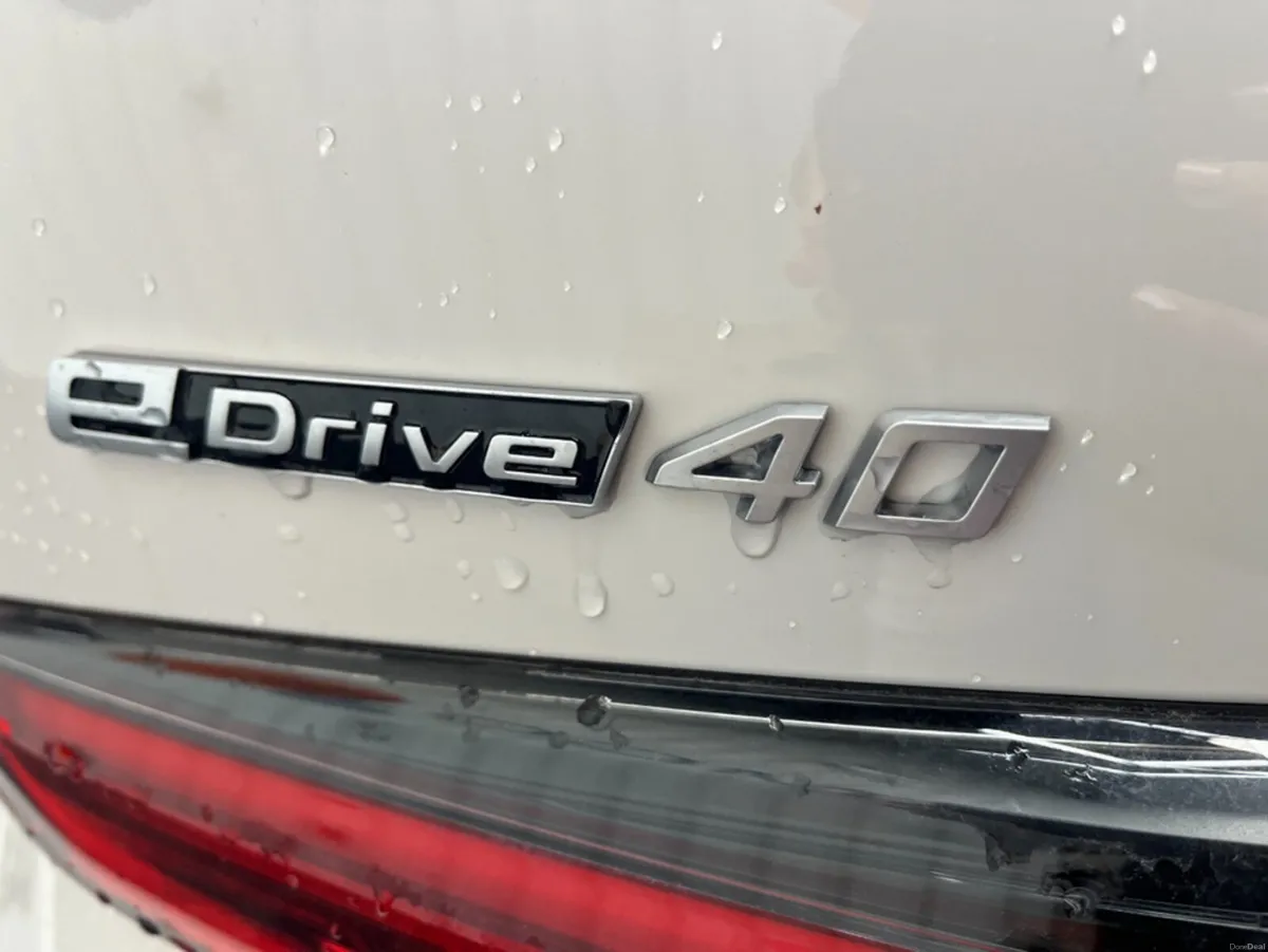 BMW i4 2025 BMW I4 EDRIVE40 M-SPORT AUTOMATIC/ CRU - Image 6