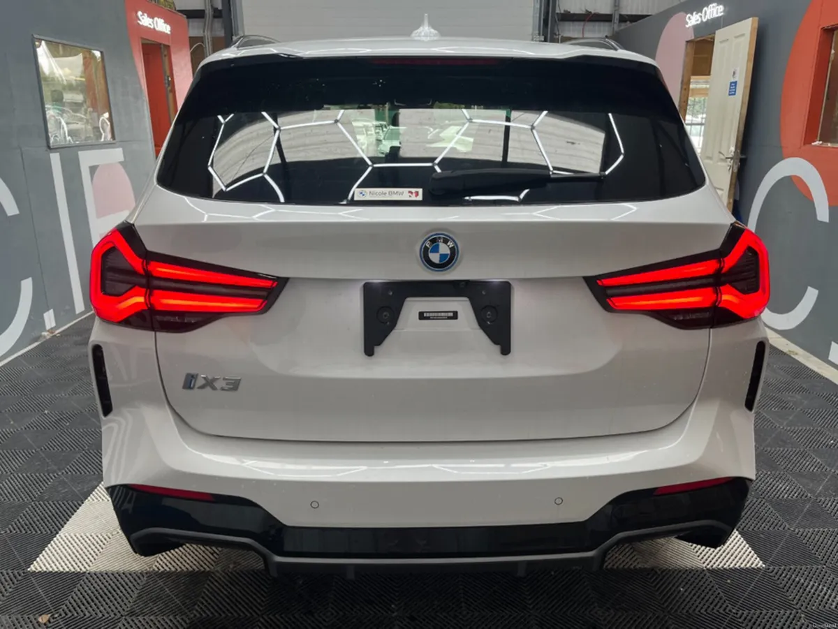 BMW iX3 2023 BMW IX3 M-SPORT AUTOMATIC / CRUISE CO - Image 4