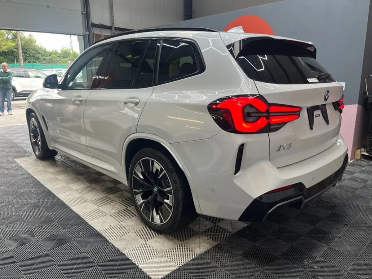 BMW iX3 2023 BMW IX3 M-SPORT AUTOMATIC / CRUISE CO - Image 5
