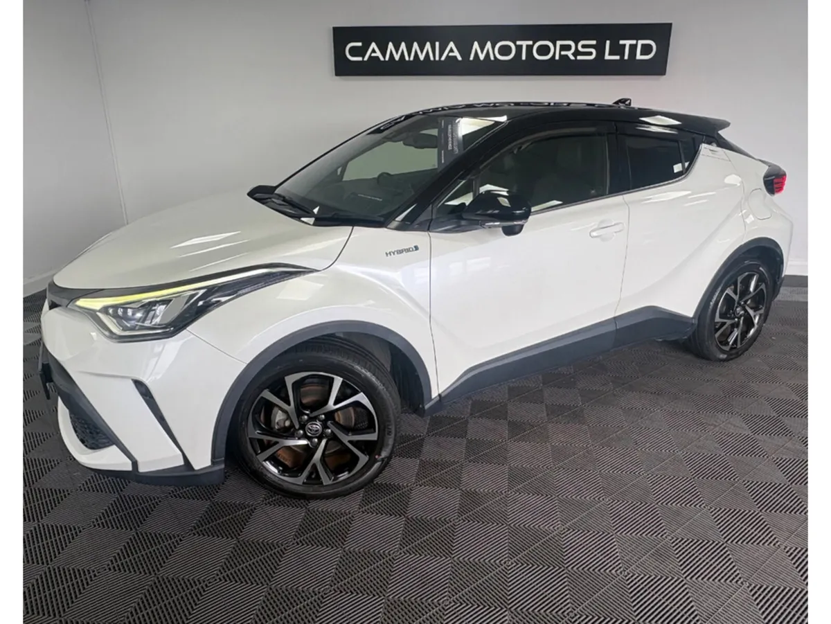 Toyota C-HR *TOYOTA C-HR* *LOW MILEAGE* *REVERSE C - Image 4