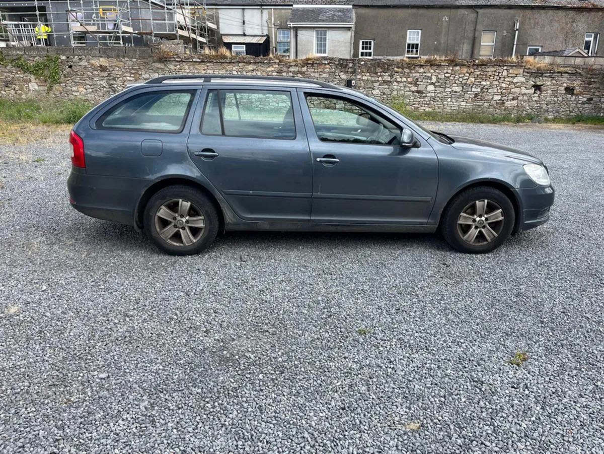 Skoda Octavia 1.6 TDI CR SE 1 105BHP 5DR - Image 3