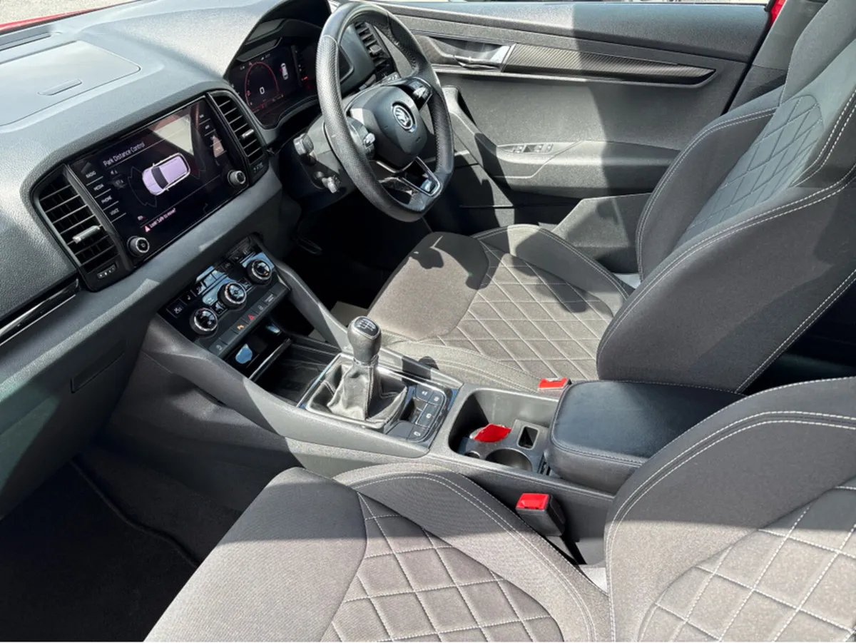 Skoda Karoq SPORTLINE 2.0 TDI 150HP 5DR - Image 5
