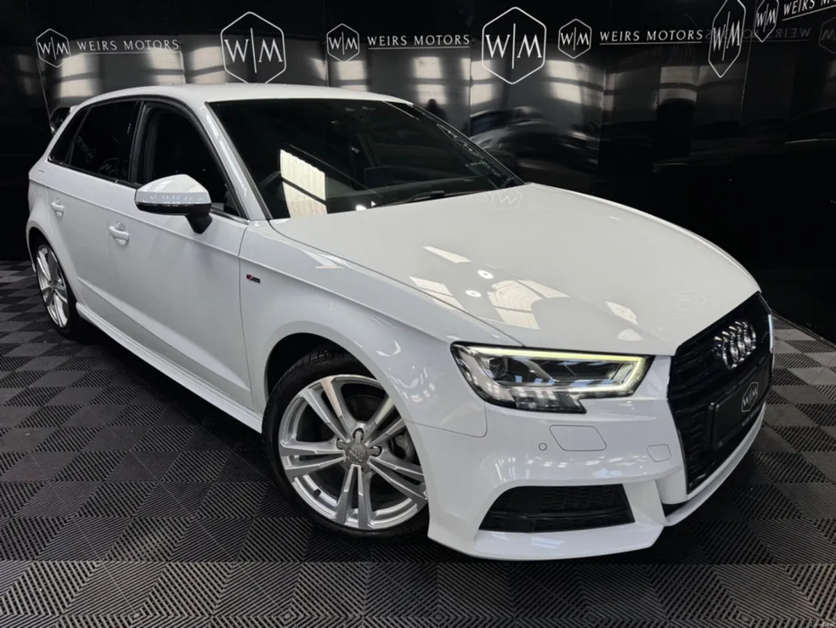 Audi A3 S-LINE//1.4 TFSI//AUTOMATIC//PEARL WHITE// - Image 4