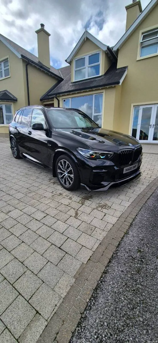 2022 BMW X5 45e.M-Sport VAT QUALIFING - Image 2