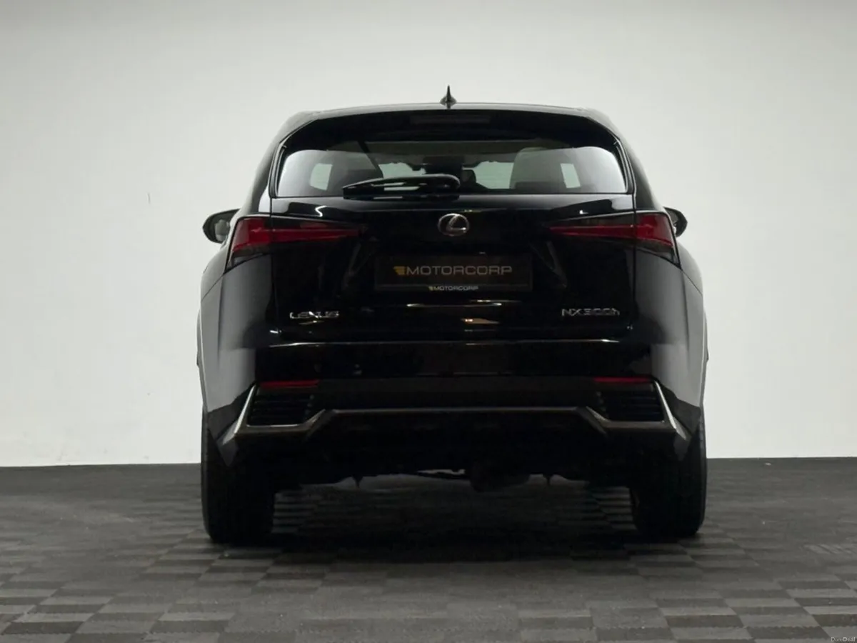 Lexus NX 300H Executive FWD 4DR Auto - Image 6