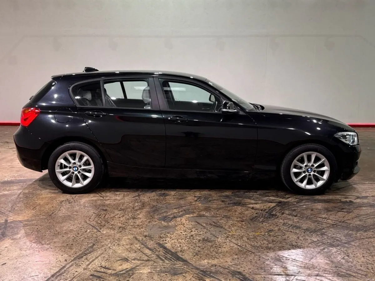 BMW 1-Series 1.6 AUTOMATIC - Image 2