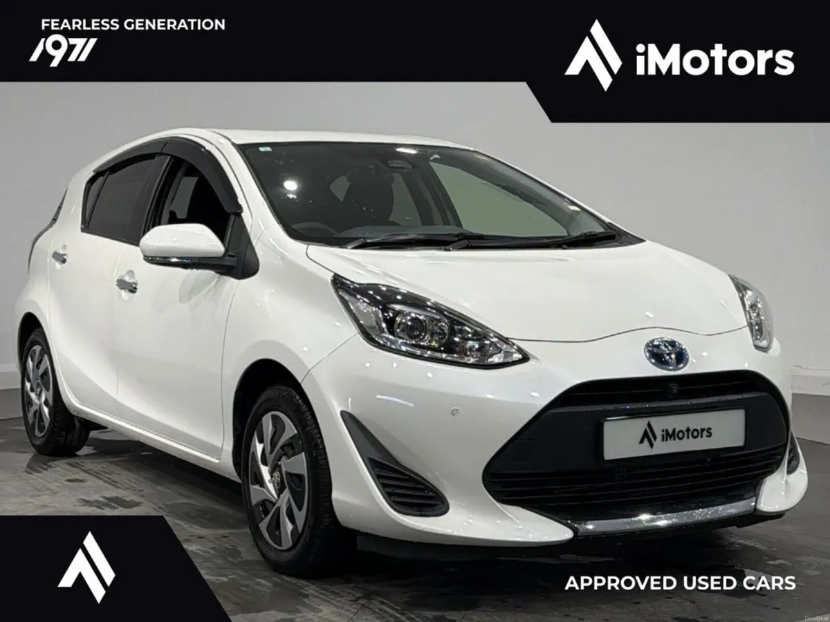 Toyota Aqua 360 CAMERAS HYBRID AUTOMATIC - Image 1