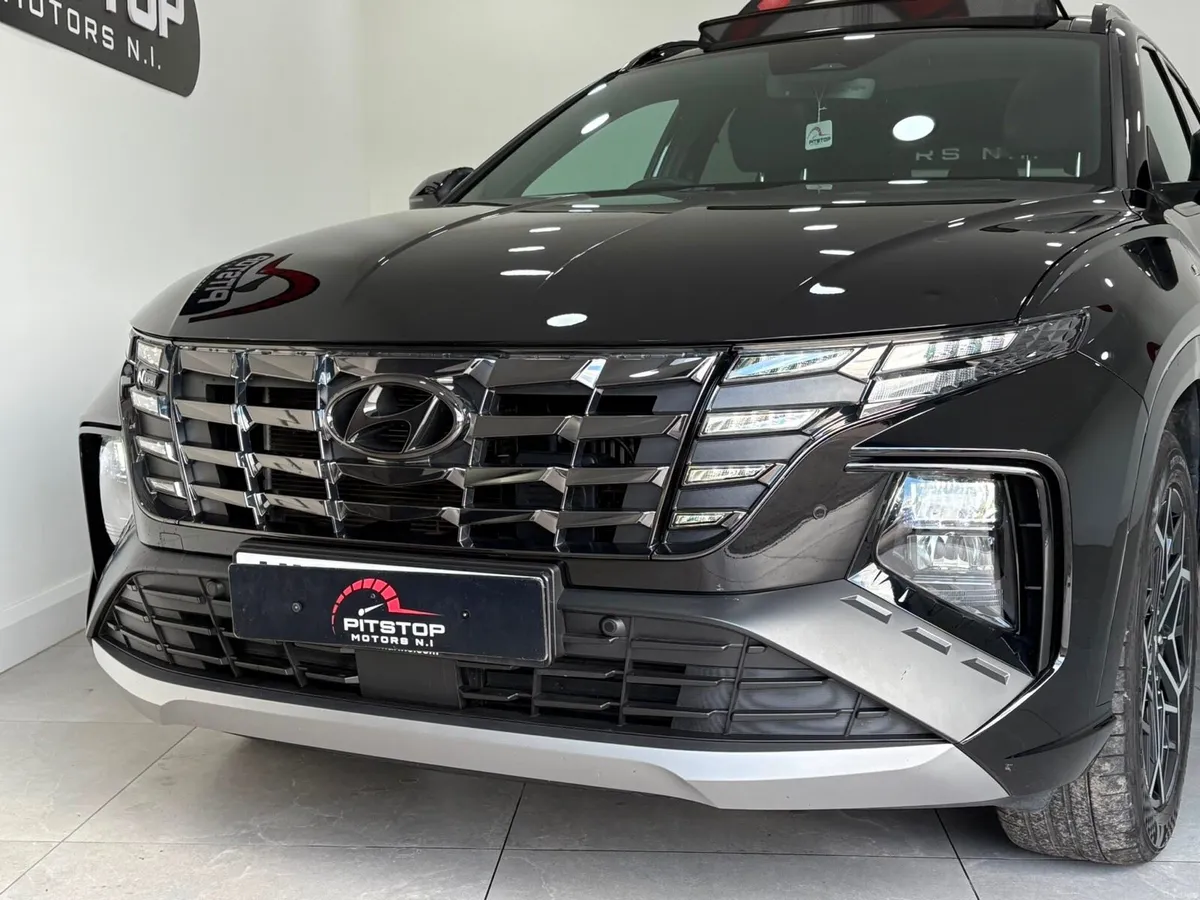 2022 Hyundia Tuscan 1.6h T-GDI N-line hybrid petro - Image 2