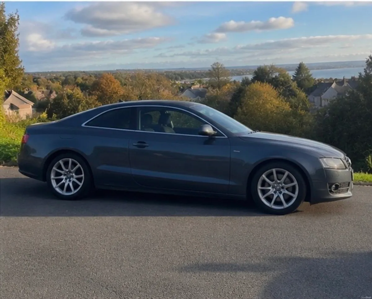 Audi a5 - Image 1