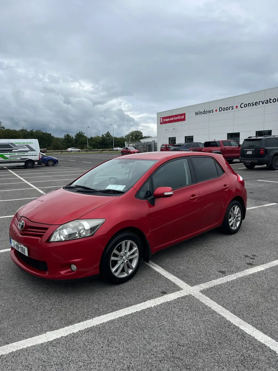 2011 Toyota Auris 1.4 D-4D Diesel - Image 1