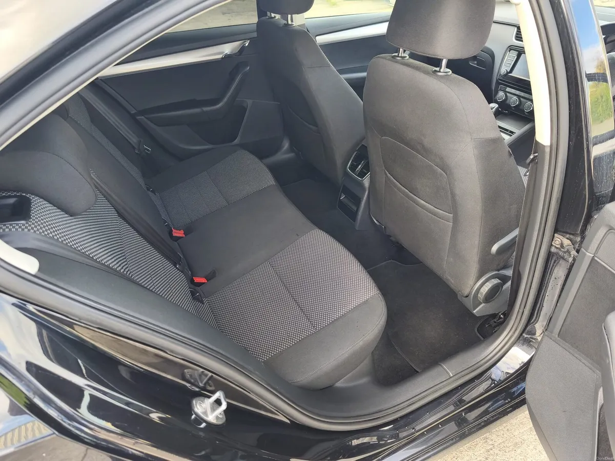 Skoda Octavia Ambition 1.0 TSI NCT 2027 - Image 6
