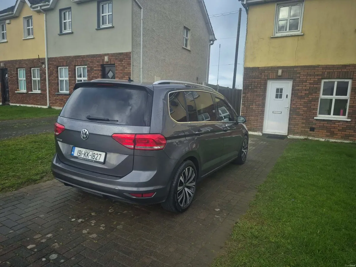 VW Touran 2019 - Image 3