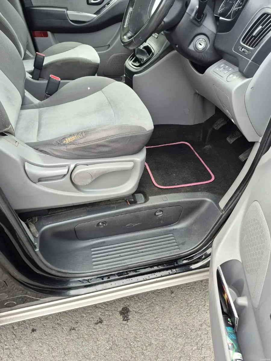 Hyundai i800 2017 - Image 3