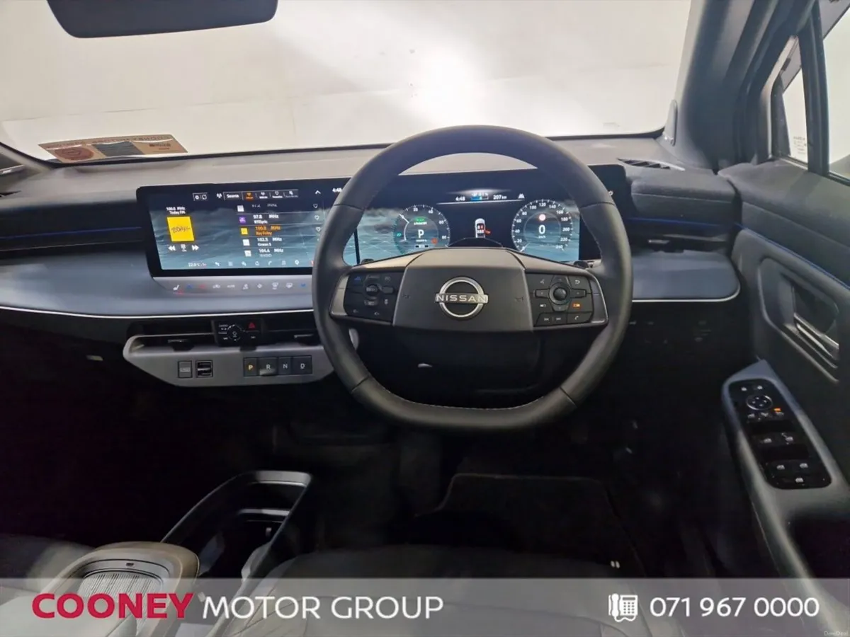 Nissan Leaf LEAF 52 kWh EVOLVE "FULLY LOADED DEMO - Image 2