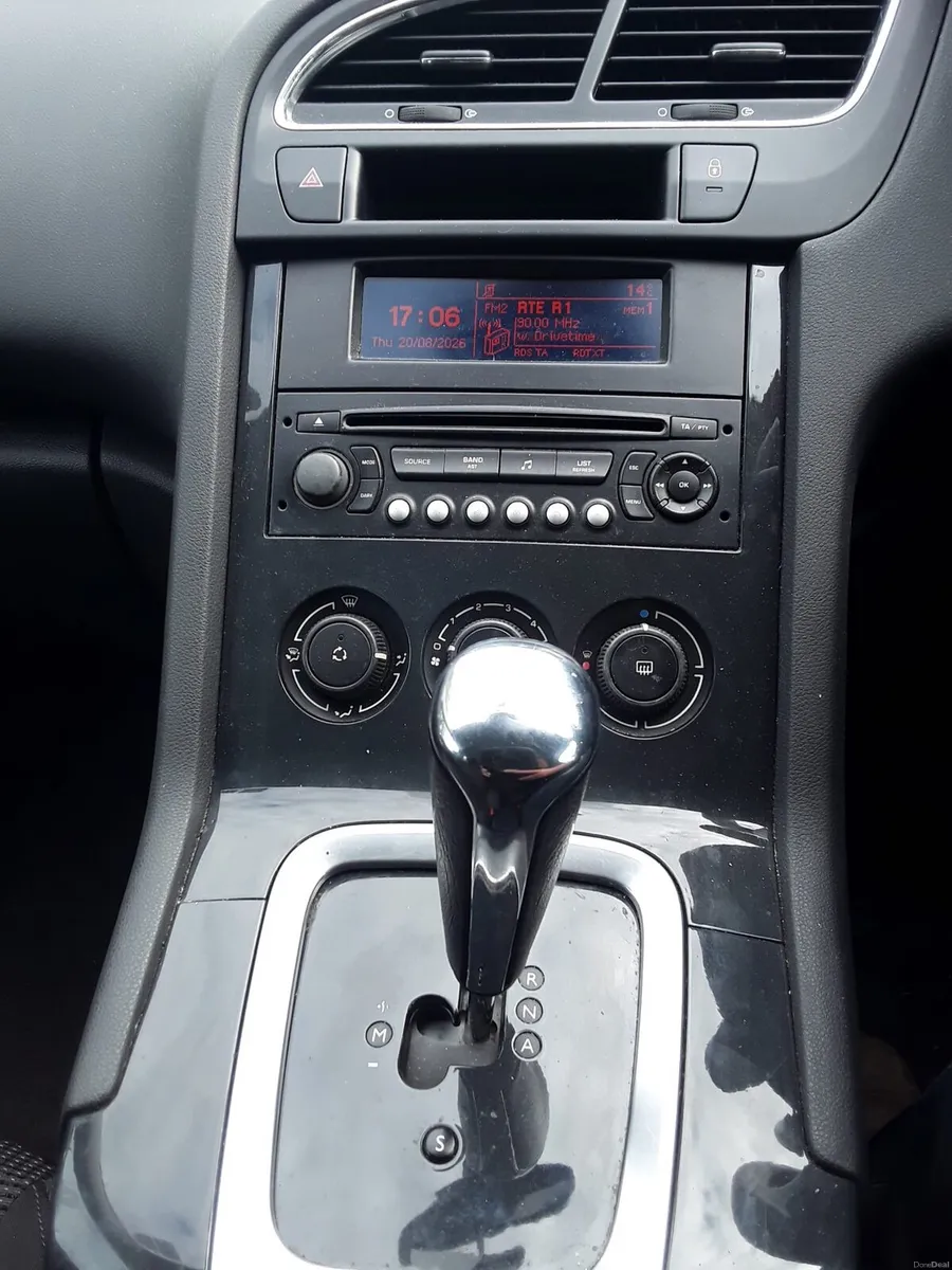 2012 Peugeot 5008 Auto 7 seater. - Image 2