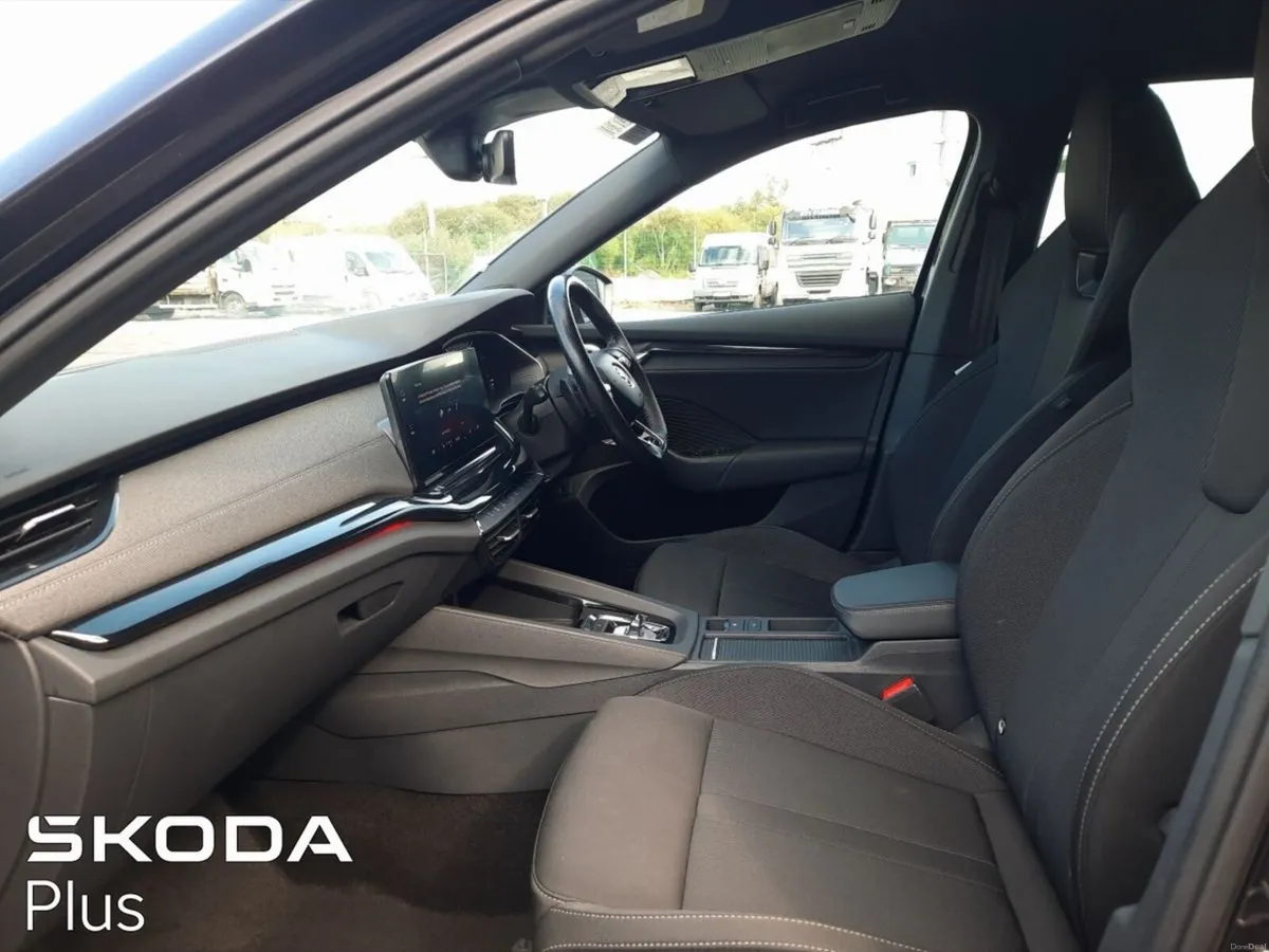 Skoda Octavia Sportline 2.0TDI 150HP DSG - Image 4