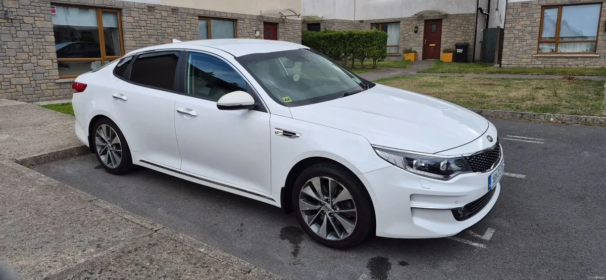 Kia Optima 2018 - Image 1
