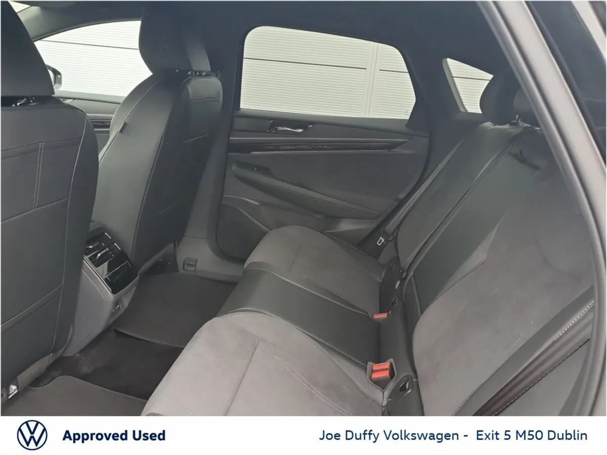 Volkswagen ID.7 TOURER PRO S PLUS AUTO - Image 6