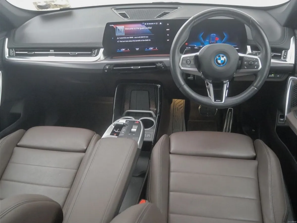 BMW iX1 xDrive30 M Sport - Image 4