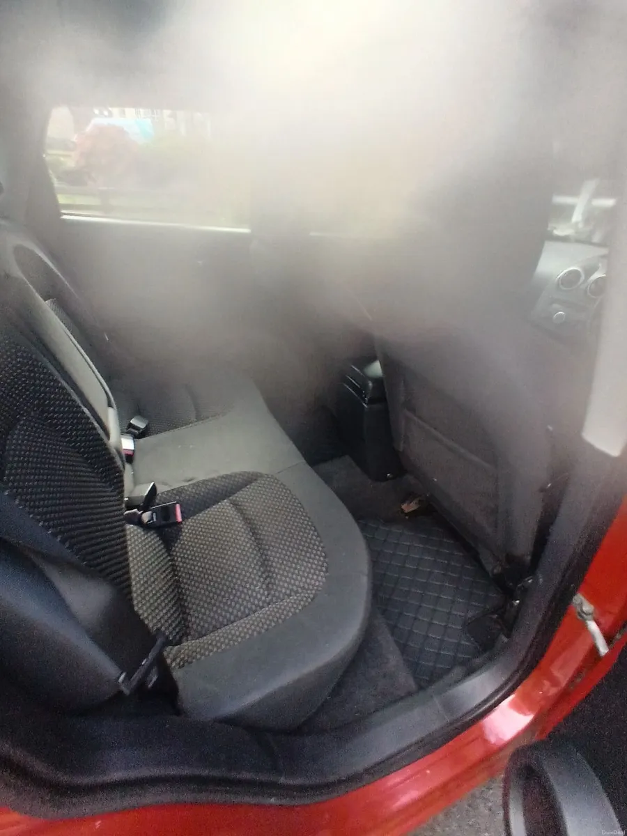 Nissan Qashqai 2009 - Image 1