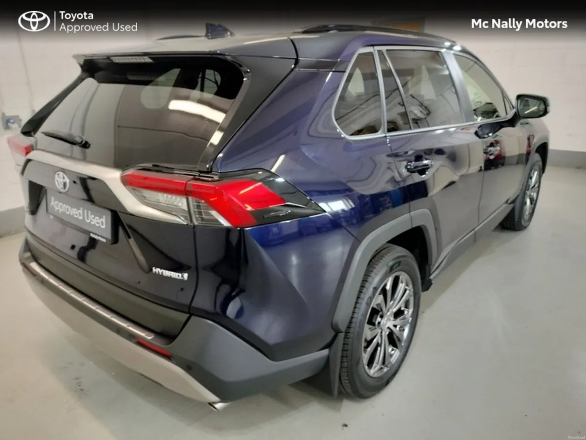 Toyota RAV4 HYBRID SOL LEATHER HEATED SEATS - Image 2