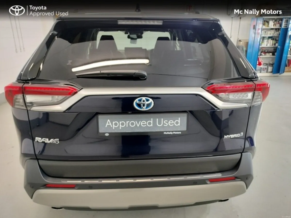 Toyota RAV4 HYBRID SOL LEATHER HEATED SEATS - Image 4
