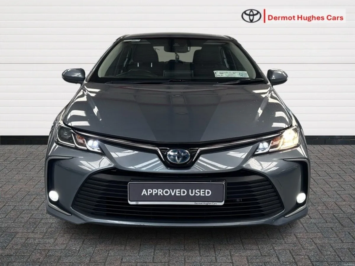 Toyota Corolla HYBRID LUNA SAL AUTO - Image 5